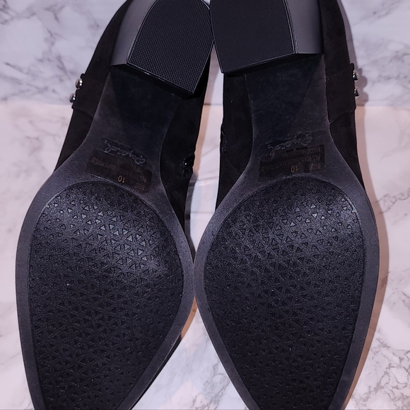Qupid Black Suede Bootie Sz 10 - Picture 5 of 5